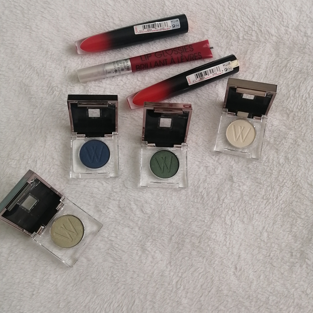 Vibrant Blue and Green Eyeshadow Collection